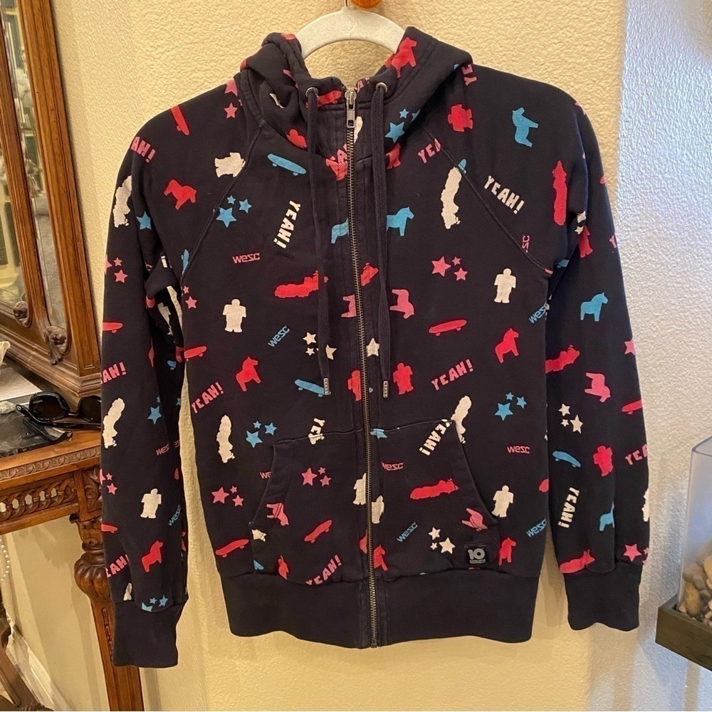 WESC Fun Graphic Hoodie Zipped Jacket Size Small